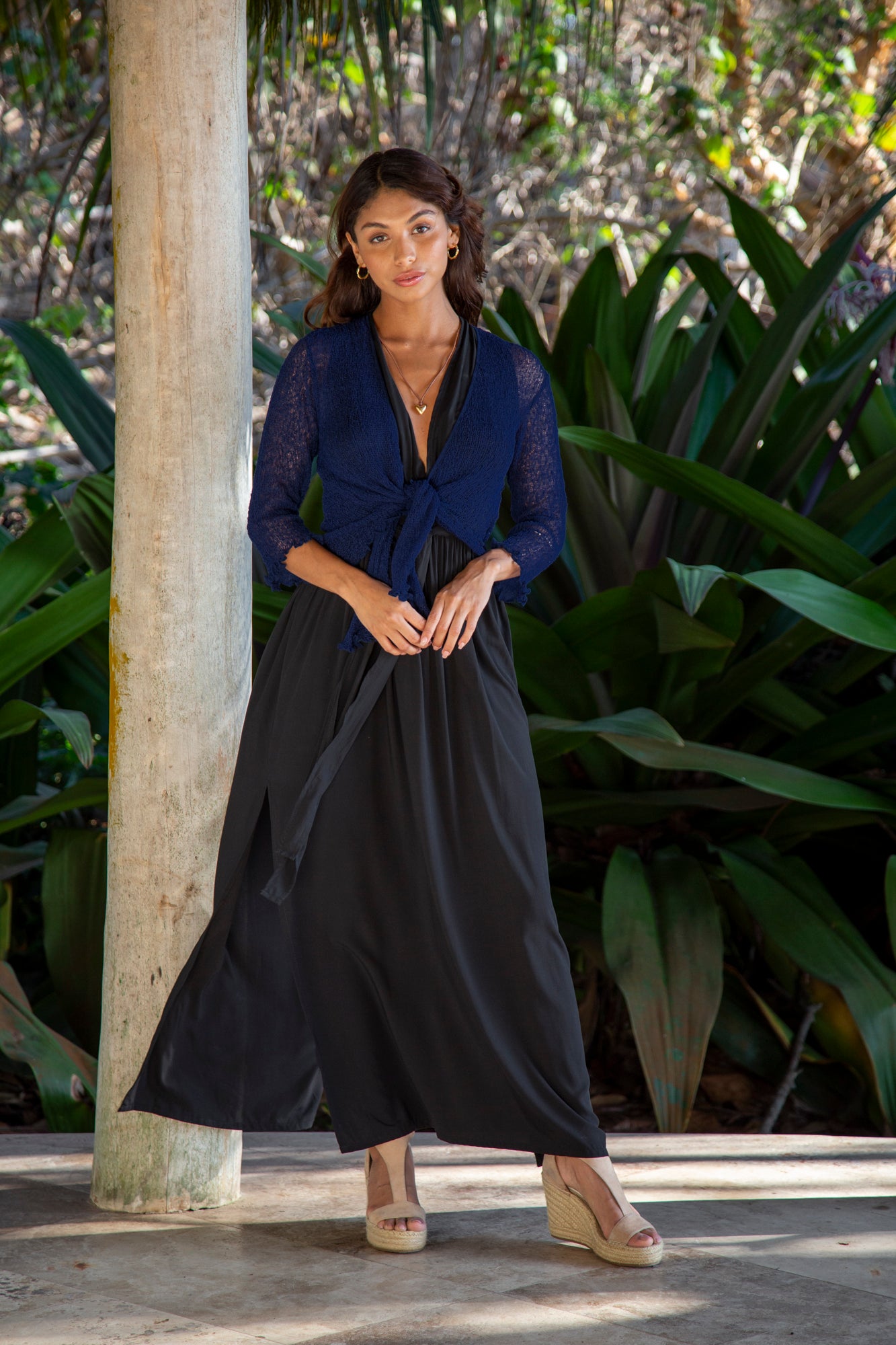 Lightweight Summer Knit Cardigan 2 Navy / 3/4 Sleeve / One Size: XS-XL (US 0-16) Lightweight Summer Knit Cardigan 2 Navy / 3/4 Sleeve / One Size: XS-XL (US 0-16)